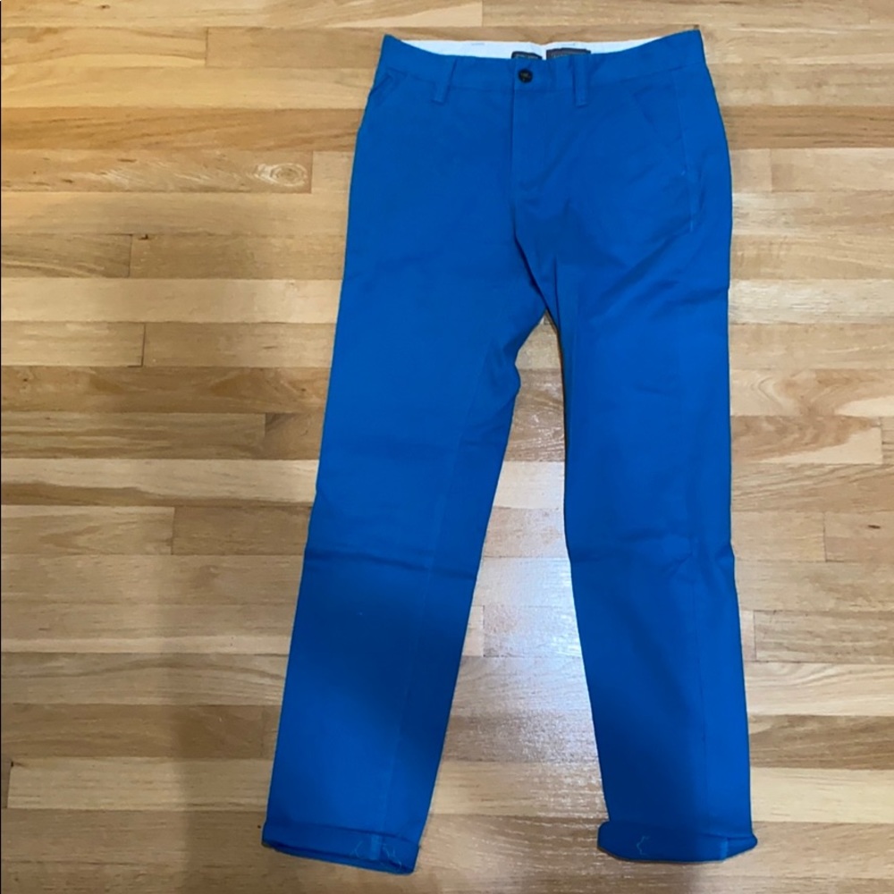 Hawkings McGill Chino